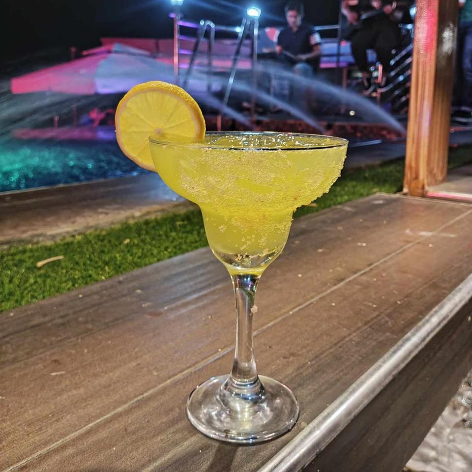 Shine Boutique Hotel Tagum Екстер'єр фото