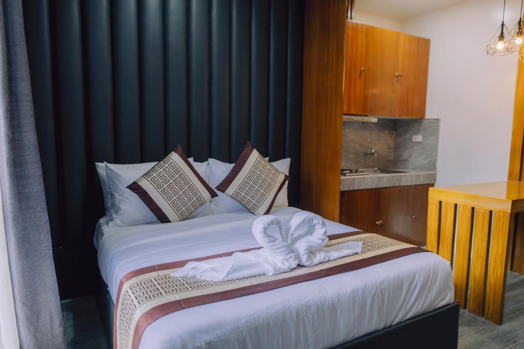 Shine Boutique Hotel Tagum Екстер'єр фото
