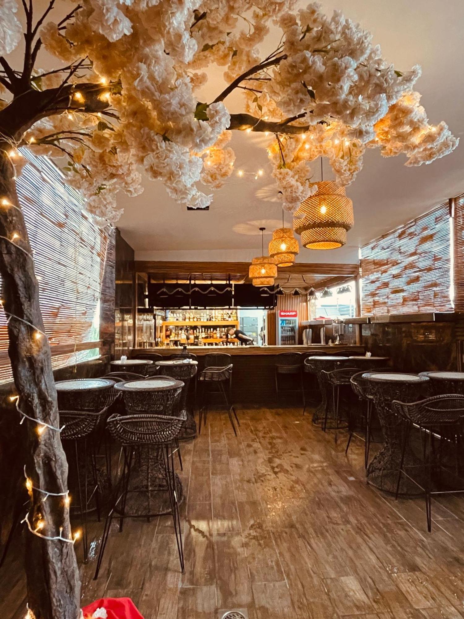 Shine Boutique Hotel Tagum Екстер'єр фото